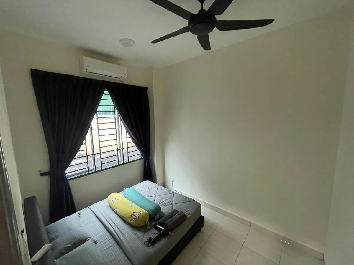 Holiday home Austin Perdana 5Mins To Aicc Opposite Hsi Villa Johor Bahru